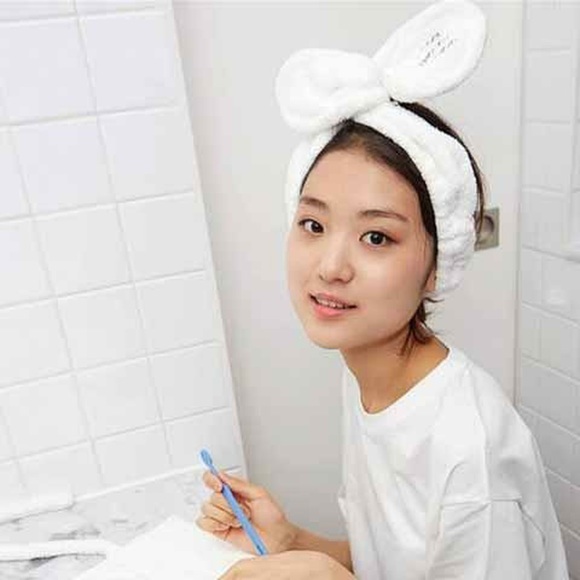 Cool Enough Studio | Bunny Ears Headband & Pouch - Picture 9 of 10